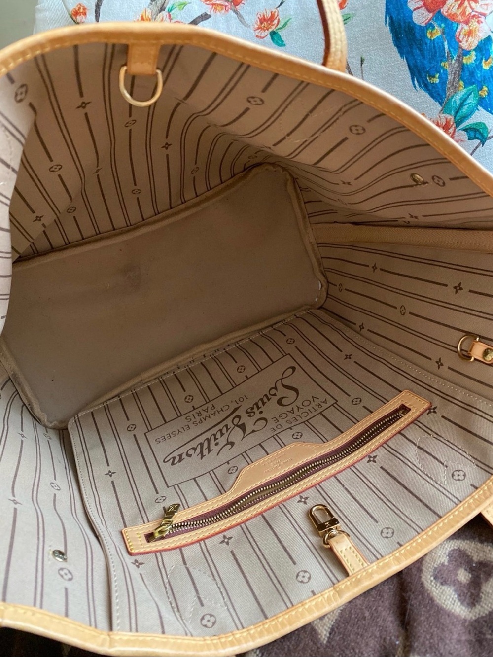 Louis Vuitton Neverfull MM - Picture 4 of 10